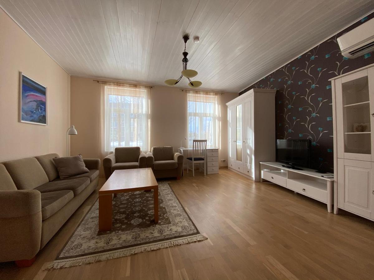 Posti Guest Apartment Haapsalu Ngoại thất bức ảnh