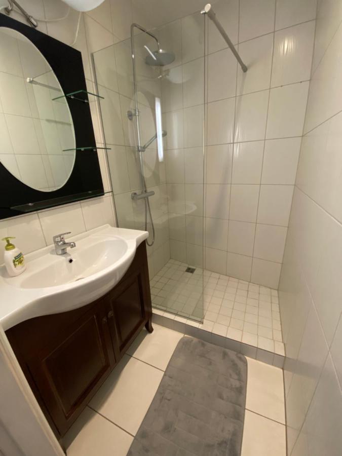 Posti Guest Apartment Haapsalu Ngoại thất bức ảnh