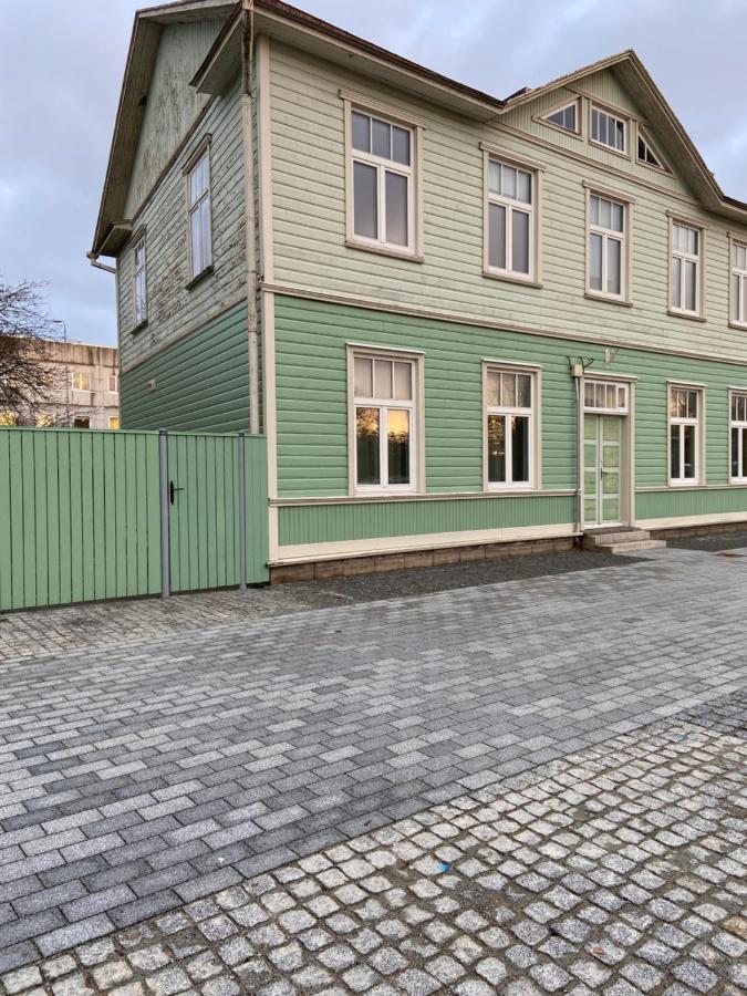 Posti Guest Apartment Haapsalu Ngoại thất bức ảnh
