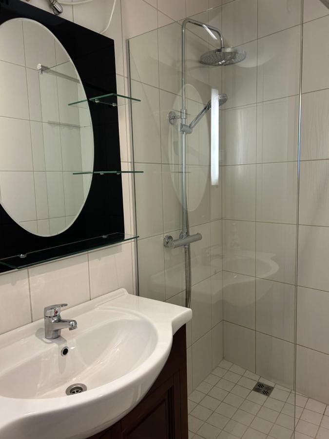 Posti Guest Apartment Haapsalu Ngoại thất bức ảnh